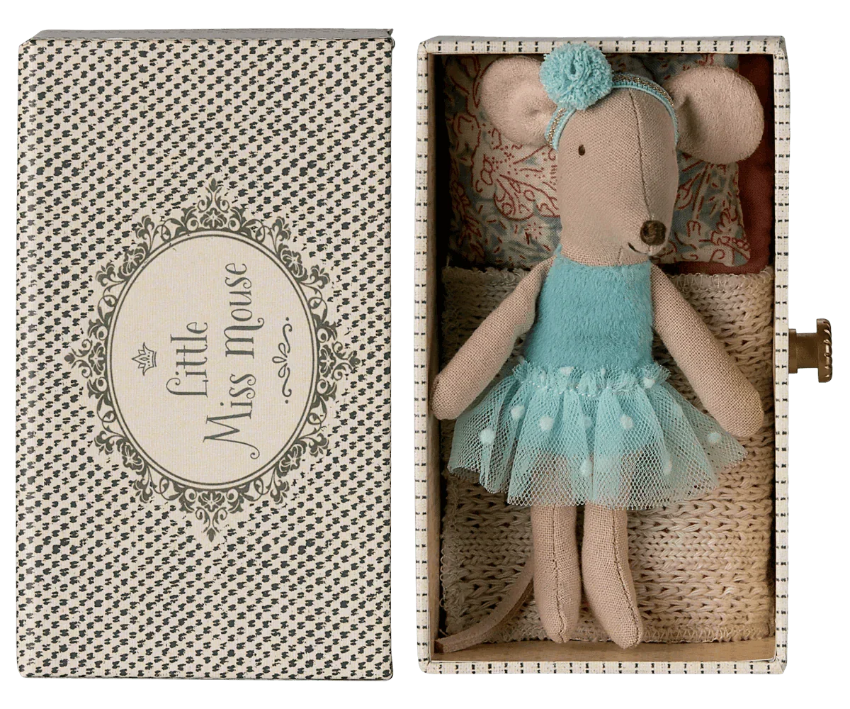 Maileg Dance mouse in daybed, Little sister - Blue